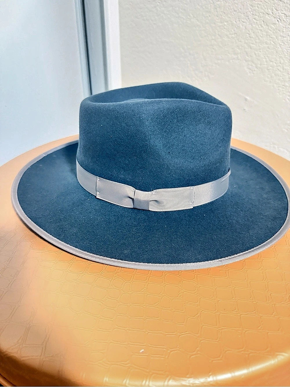 Classic GIGI PIP Women's Dove Grey Felt Fedora Hat Size 55 | XS